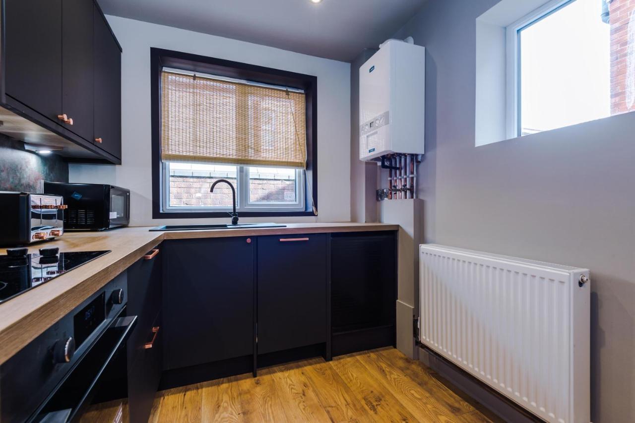 Holiday home Four Bedroom Urban Hosted By Mcr Dens